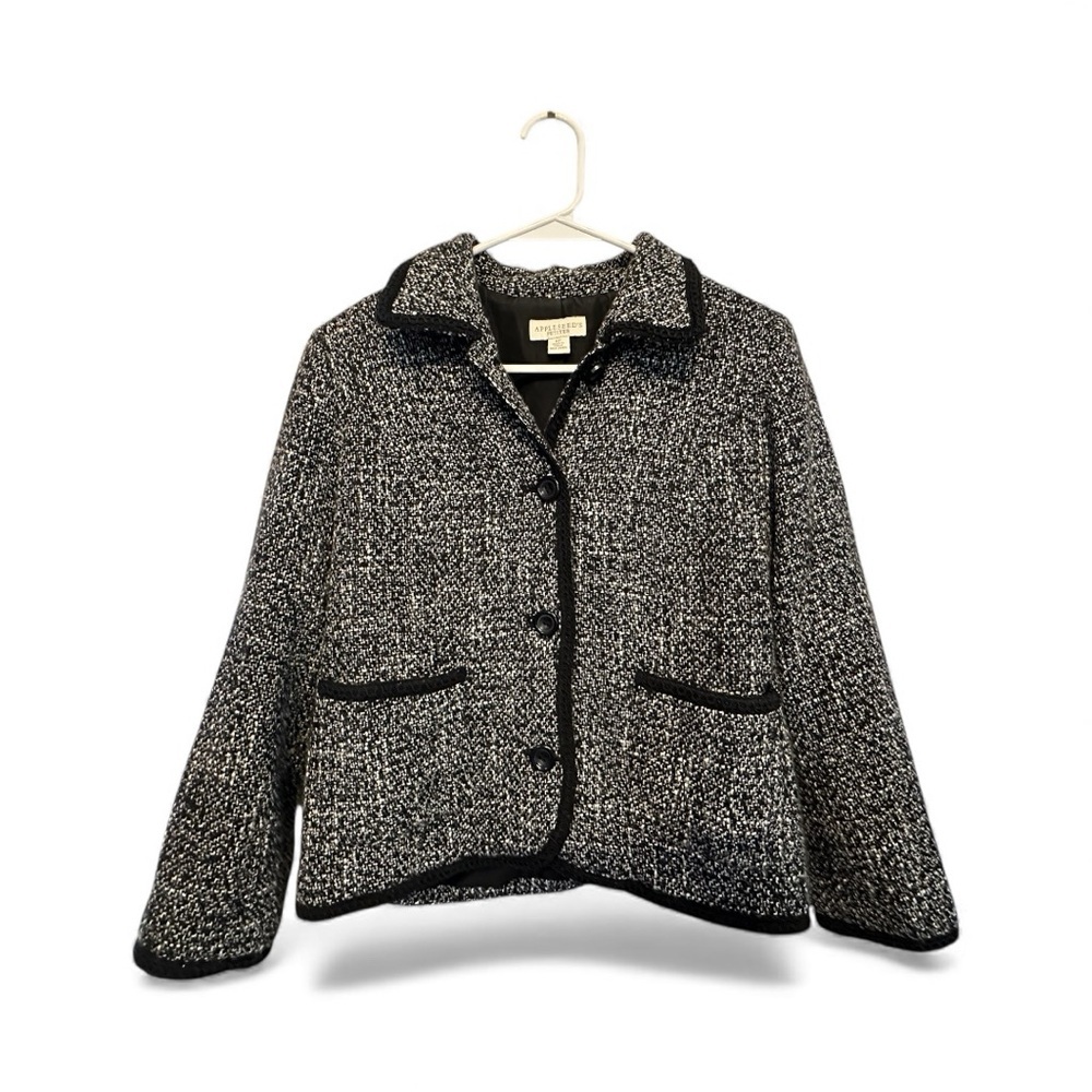 Appleseed's Black and Gray Textured Blazer Size 4 Petite